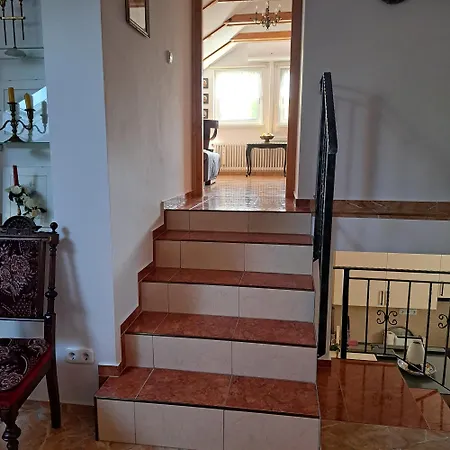 Tavirózsa *