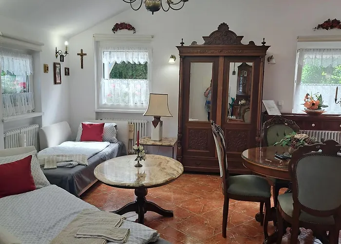 דירה Tavirozsa *